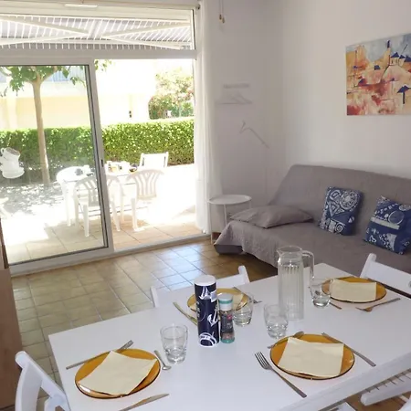 Cabine,3 Couchages, Rdc Appartement